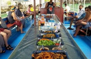 Big boat фото №5