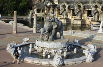 Фэнтези шоу на Пхукете фото №13