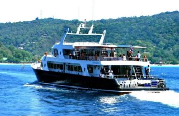 Пхи Пхи на пароме фото №3