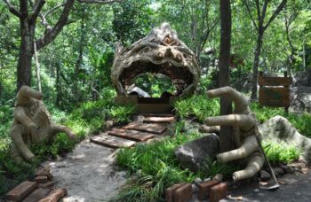 Flying Hanuman фото №2