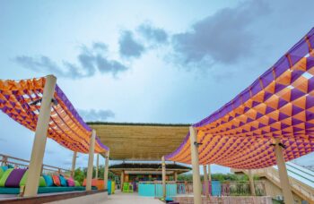 Sunset Bar - водный парк Blue Tree Phuket фото №6