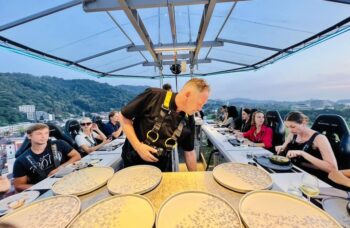 Ужин в небе фото №4