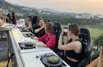 Ужин в небе фото №5